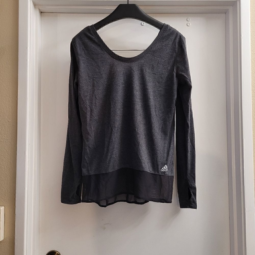 Adidas climalite loose top with finger holes